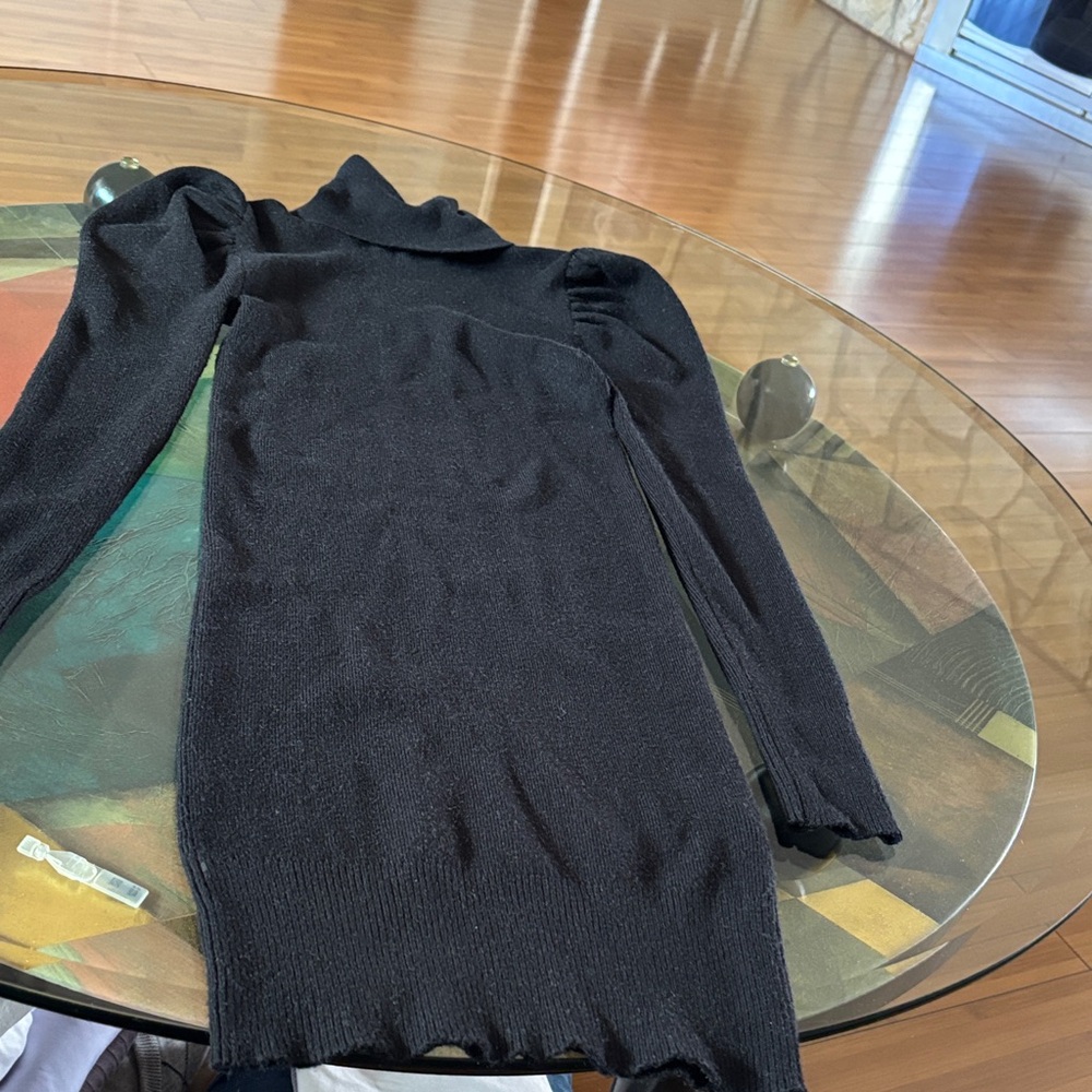 Forever 21 Black Knit Dress also can wear as a sweater